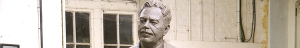 Sir Nigel Gresley sculpture - by Hazel Reeves