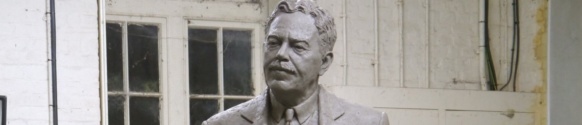 Gresley sculpture clay - by Hazel Reeves