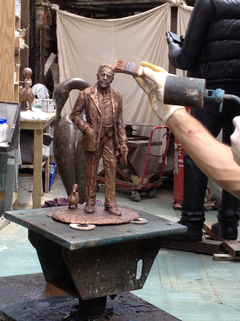 Patinating the Gresley maquette - by Hazel Reeves