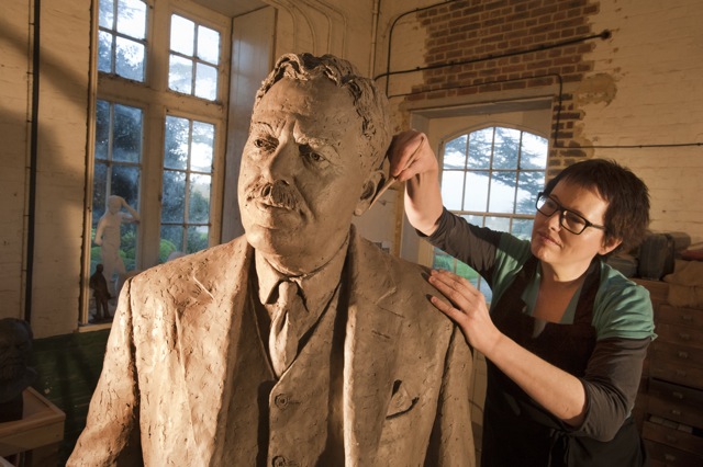 Hazel Reeves sculpting the monumental Sir Nigel Gresley in her studio (photo by Roger Bamber)