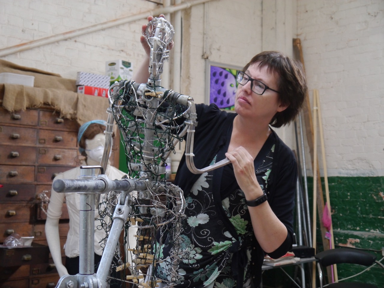 Hazel Reeves with the Cracker Packer armature from 1910